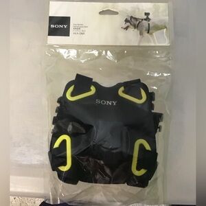 Sony AKA-DM1 Action Cam Dog Harness Pet POV Camera Mount New Sealed
